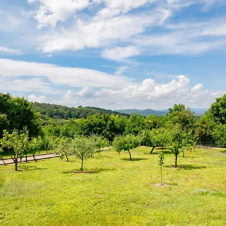 Nyaraló Romantica By Interhome